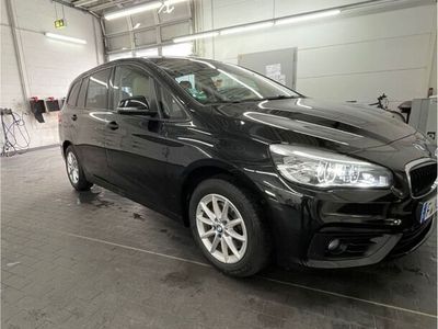 gebraucht BMW 218 Gran Tourer d LuxuryLine