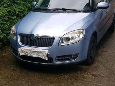 Usata Skoda Roomster 105 CV (77 kW) 2006 Blu Monovolume