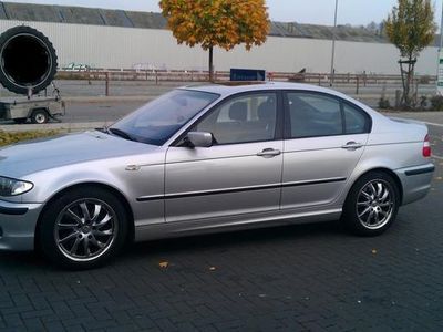 gebraucht BMW 330 i M-Paket, Xenon, Leder, Navi + Winterreifen mit felge !!!