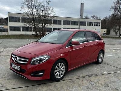 Gebraucht Mercedes B180 Style 109 PS (80 kW) 2018 Van / Kleinbus