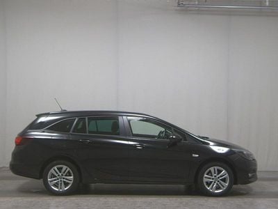 Schwarz Gebraucht 2021 Opel Astra Business Kombi | 8.980 € (Guter Preis)