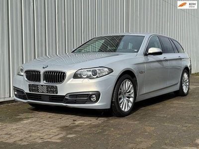 Gebraucht BMW 518 Luxury Line 150 PS (110 kW) 2015 Silber Kombi