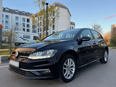 Gebraucht VW Golf VII Join 115 PS (84 kW) 2018 Schwarz Limousine