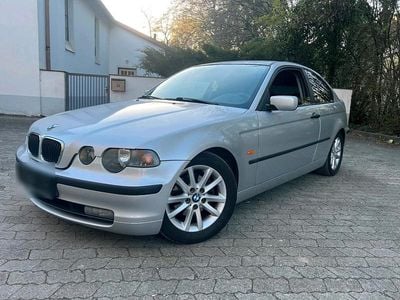 Gebraucht BMW 316 116 PS (85 kW) 2002 Silber Coupé