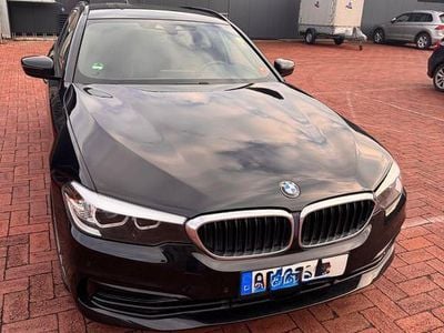 Gebraucht BMW 520 Shadowline 190 PS (139 kW) 2019 Schwarz Kombi