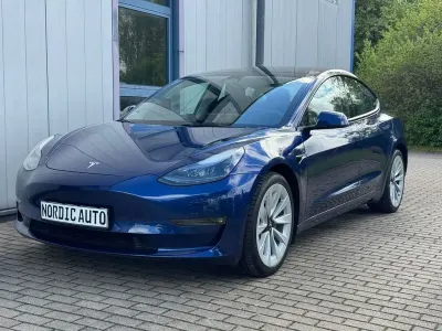 Occasion Tesla Model 3 324 kW (441 PK) 2022 Blauw Sedan