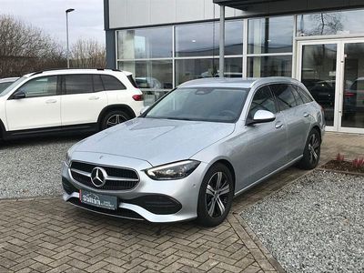 Silber Gebraucht 2022 Mercedes C200 Avantgarde Limousine | 22.599 € (Fairer Preis)