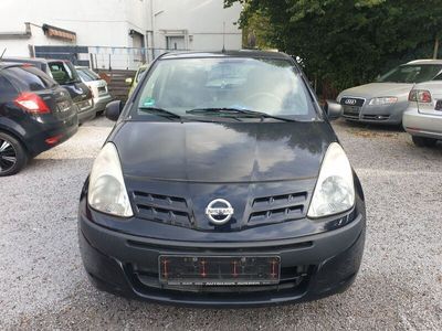 Nissan Pixo