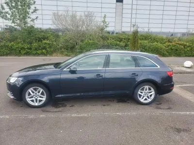 Gebraucht Audi A4 Ambiente 150 PS (110 kW) 2018 Andere farben Kombi