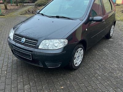 Gebraucht Fiat Punto 70 PS (51 kW) 2005 Schwarz Kleinwagen
