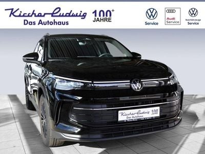Grenadillschwarz metallic (metallic) Gebraucht 2025 VW Tiguan Goal SUV | 36.989 € (Guter Preis)