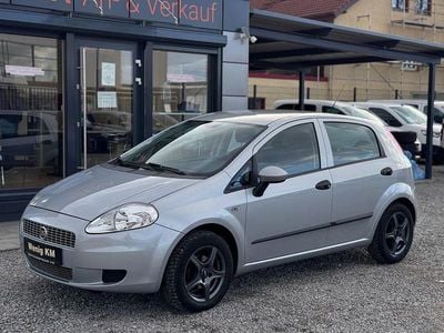 Usata Fiat Grande Punto Active 77 CV (56 kW) 2009 Argento Utilitaria