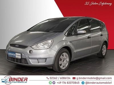 Silber Gebraucht 2007 Ford S-MAX Ambiente Van / Kleinbus | 5.555 € (Teuer)