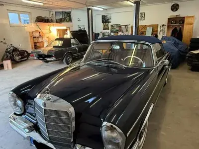 Gebraucht Mercedes W112 SE 170 PS (125 kW) 1966 Blau Cabrio