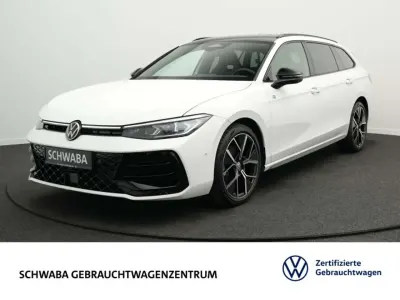 Usata VW Passat R-line 150 CV (110 kW) 2025 Bianco Station wagon