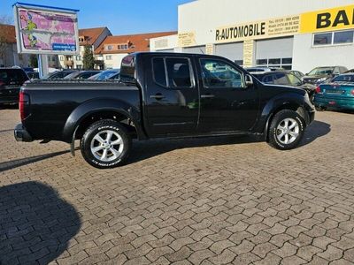 gebraucht Nissan Navara DCI 4X4 AUTOM 4TÜR AHK KLIMAAAUTOMATIK