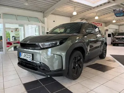 Neu Toyota Urban Cruiser 127 kW (174 PS) 2026 SUV