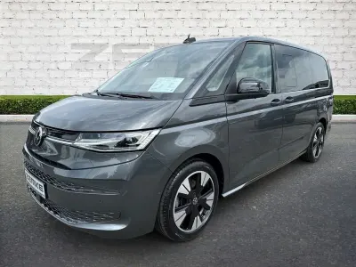 Gebraucht VW Multivan Life 150 PS (110 kW) 2025 Indiumgrau metallic Van / Kleinbus