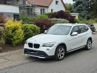Gebraucht BMW X1 177 PS (130 kW) 2012 Weiß SUV
