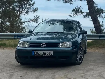 Gebraucht VW Golf IV 90 PS (66 kW) 2001 Grün Kleinwagen