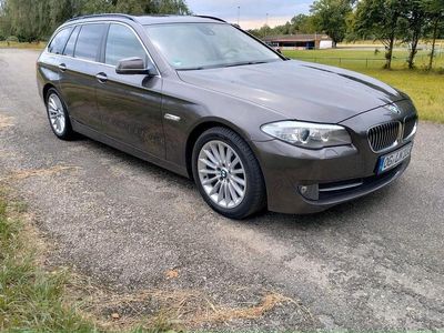 BMW 525