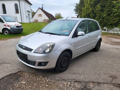 gebraucht Ford Fiesta 