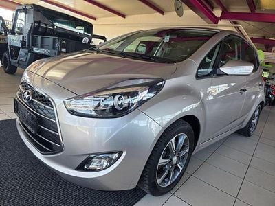 Gebraucht Hyundai ix20 Style 116 PS (85 kW) 2016 Beige Kleinwagen