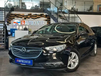 Gebraucht Opel Insignia Edition 165 PS (121 kW) 2017 Schwarz Limousine