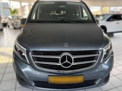 Usata Mercedes V220 Edition 190 CV (139 kW) 2018 Grigio Monovolume