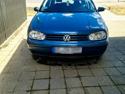 Gebraucht VW Golf IV 105 PS (77 kW) 2003 Blau Kleinwagen