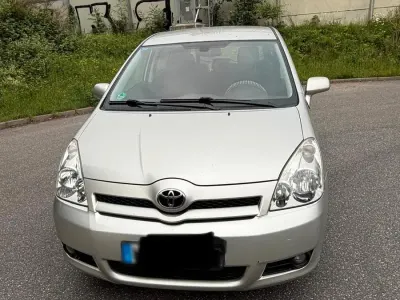 Gebraucht Toyota Corolla Verso 116 PS (85 kW) 2005 Silber Van / Kleinbus