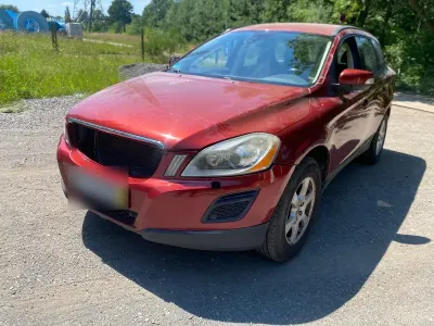 Gebraucht Volvo XC60 151 PS (111 kW) 2011 Rot SUV