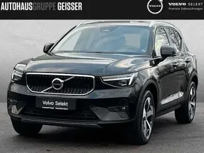Gebraucht Volvo XC40 Core 163 PS (119 kW) 2025 Schwarz SUV