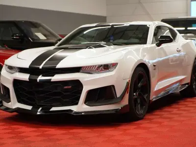 Używany Chevrolet Camaro SS 461 KM (339 kW) 2021 Biały Coupe