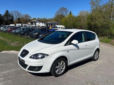 Second-hand Seat Altea 105 CP (77 kW) 2010 Alb Berlinǎ