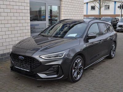 Gebraucht Ford Focus ST-Line X 155 PS (114 kW) 2025 Grau Limousine