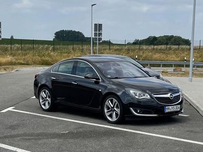 gebraucht Opel Insignia 2,0l turbo - TÜV neu 01/2024