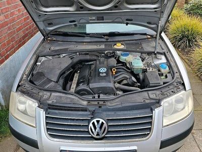 gebraucht VW Passat 1.6 Basis Basis