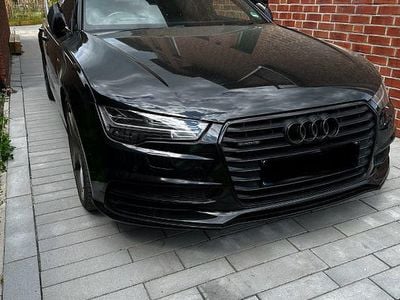 Schwarz Gebraucht 2016 Audi A7 Sportback Black Edition Kleinwagen | 22.999 €