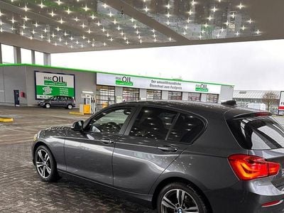 Gebraucht BMW 120 Sport Line 190 PS (139 kW) 2015 Grau Kleinwagen
