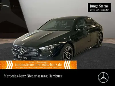 Używany Mercedes A220 AMG 190 KM (139 kW) 2025 Czarny Sedan/Limuzyna