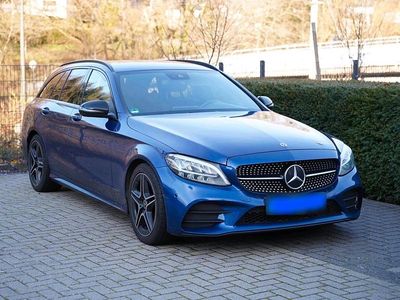 Gebraucht Mercedes C220 AMG 194 PS (142 kW) 2019 Blau Kombi