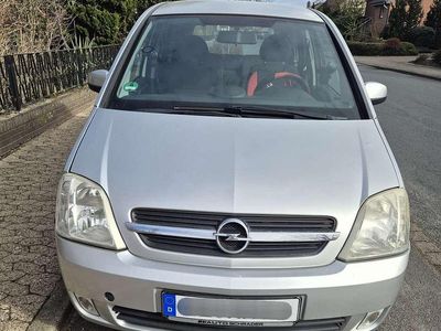 Gebraucht Opel Meriva 101 PS (74 kW) 2004 Silber Van / Kleinbus