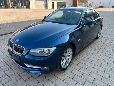 Gebraucht BMW 330 Exclusive 272 PS (200 kW) 2011 Blau Coupé