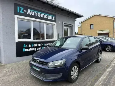 Gebraucht VW Polo Trendline 69 PS (50 kW) 2009 Blau Kleinwagen