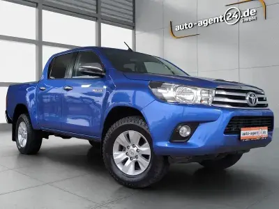Gebraucht Toyota HiLux 150 PS (110 kW) 2020 Nebula blue metallic Pickup
