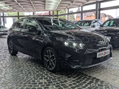 Używany Kia Ceed Style 140 KM (102 kW) 2025 Czarny Hatchback
