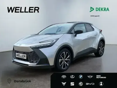Gebraucht Toyota C-HR 140 PS (102 kW) 2025 Silver metallic / black SUV