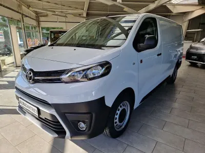 Gebraucht Toyota Proace 144 PS (105 kW) 2024 Weiß Van / Kleinbus