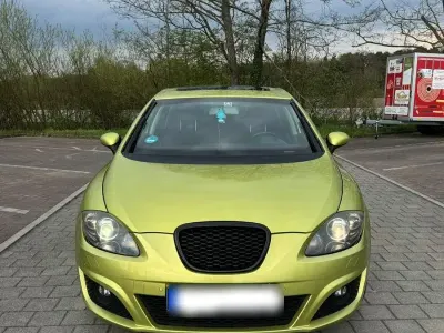 Używany Seat Leon Style 125 KM (91 kW) 2009 Zielony Hatchback